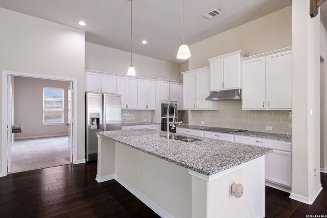 7618 McKinney Hls, San Antonio, TX 78254