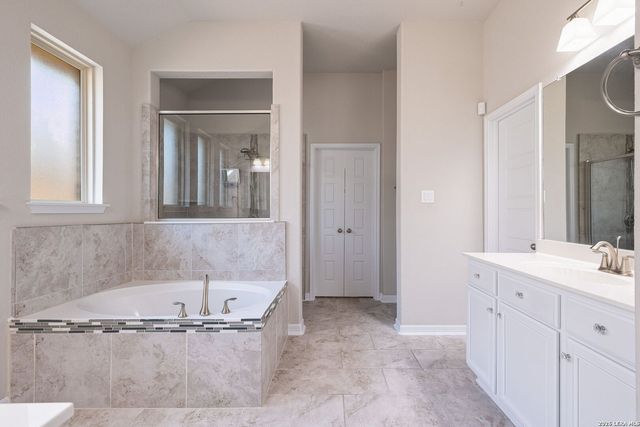 7618 McKinney Hls, San Antonio, TX 78254