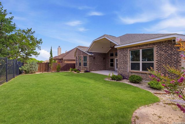 7618 McKinney Hls, San Antonio, TX 78254