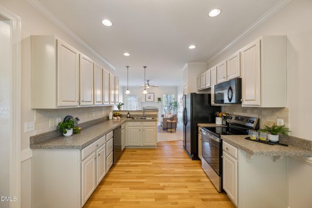 613 Battery Walk Lane, Cary, NC 27519