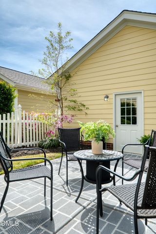 613 Battery Walk Lane, Cary, NC 27519