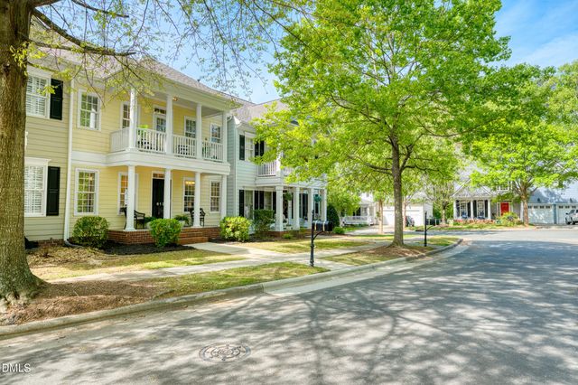 613 Battery Walk Lane, Cary, NC 27519