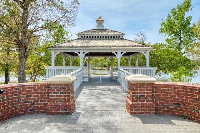 613 Battery Walk Lane, Cary, NC 27519