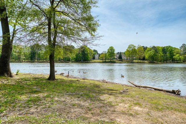 613 Battery Walk Lane, Cary, NC 27519