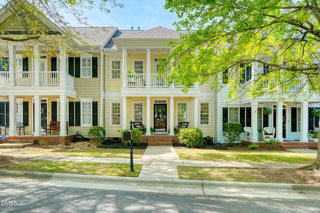 613 Battery Walk Lane, Cary, NC 27519
