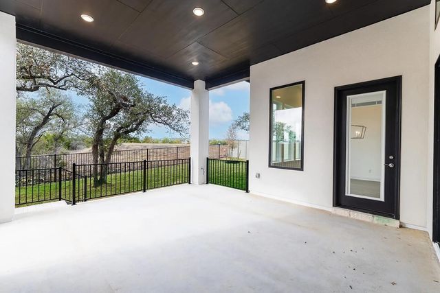 1810 Crimson Sunset DR, Georgetown, TX 78628