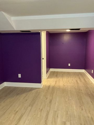 915 Shearor St, Clarksville, TN 37040