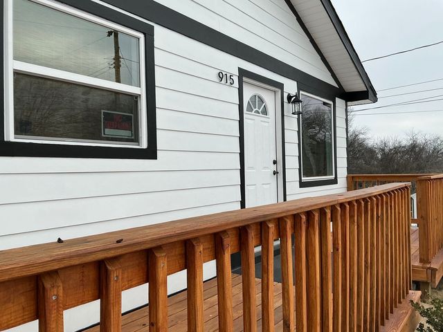 915 Shearor St, Clarksville, TN 37040