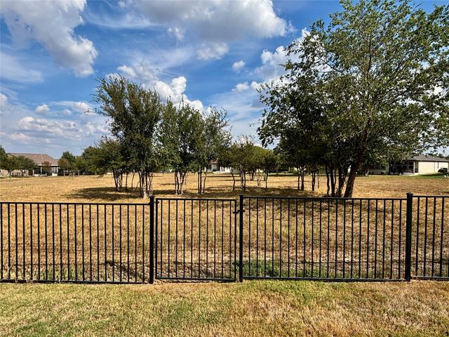 218 Monument Hill TRL, Georgetown, TX 78633