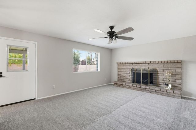 4401 E Emile Zola Avenue, Phoenix, AZ 85032