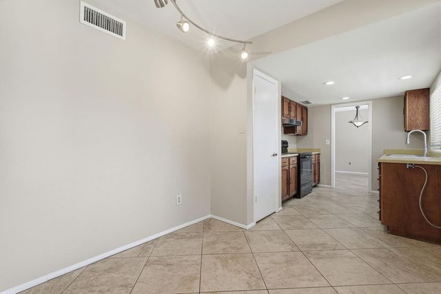 4401 E Emile Zola Avenue, Phoenix, AZ 85032