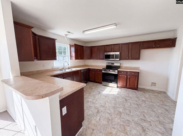 324 Keystone Drive, Hopkins, SC 29061