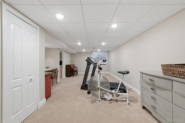 4782 Pine Eagles Drive 12, Genoa Township, MI 48116