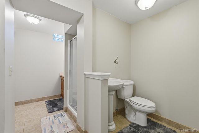 4782 Pine Eagles Drive 12, Genoa Township, MI 48116