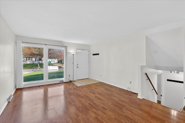 5837 Stratford Drive, Portage City, MI 49024