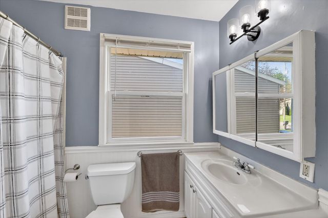 5837 Stratford Drive, Portage City, MI 49024