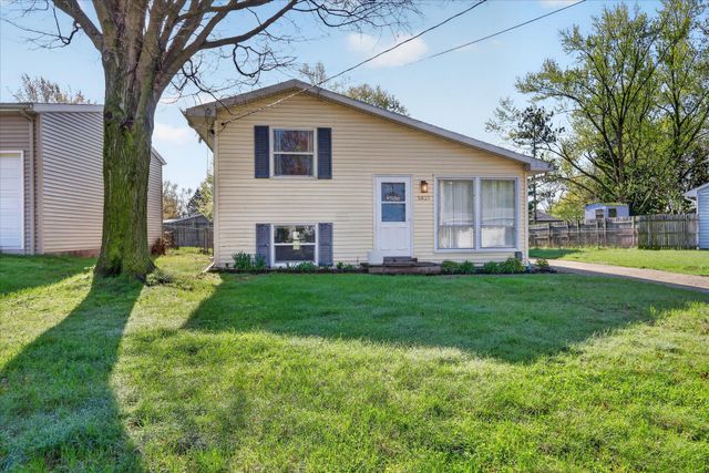 5837 Stratford Drive, Portage City, MI 49024