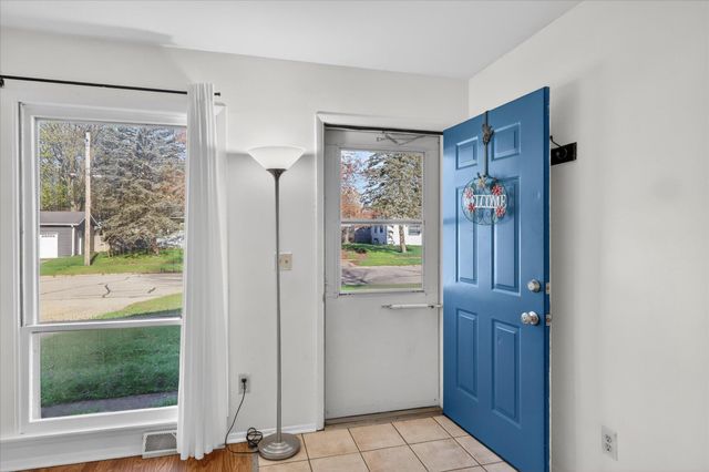 5837 Stratford Drive, Portage City, MI 49024