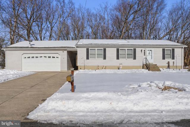 120 DARTMOUTH RD, Pennsville, NJ 08070