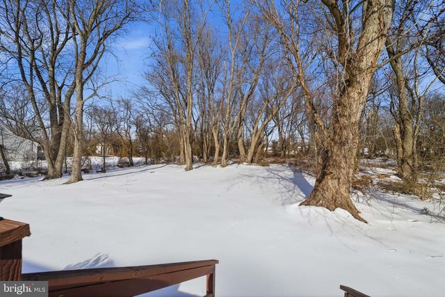 120 DARTMOUTH RD, Pennsville, NJ 08070