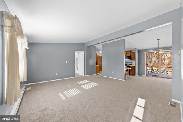 120 DARTMOUTH RD, Pennsville, NJ 08070