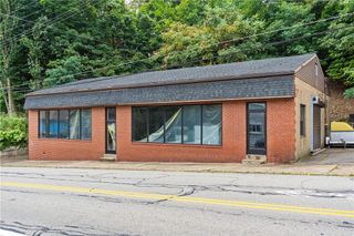 3861 East Street, Perry Hilltop, PA 15214