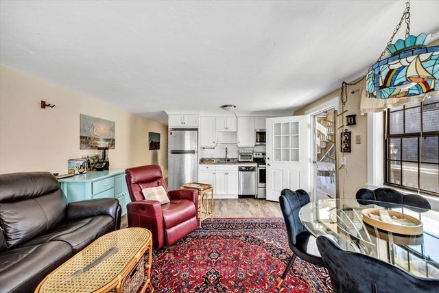 844 Route 28 7B, Yarmouth, MA 02664