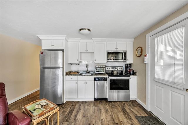 844 Route 28 7B, Yarmouth, MA 02664