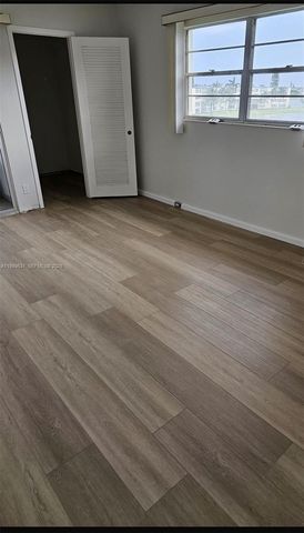 4098 Yarmouth E 4098, Boca Raton, FL 33434