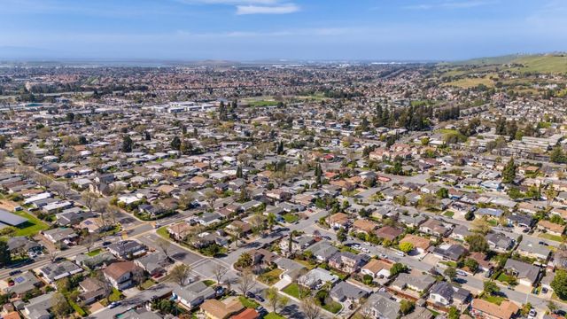 1787 Canton Drive, Milpitas, CA 95035