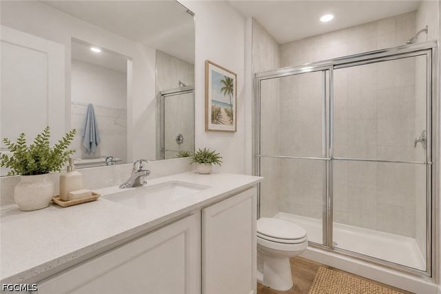219 NW 25th TER, Cape Coral, FL 33993
