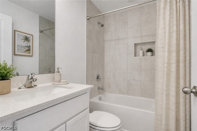 219 NW 25th TER, Cape Coral, FL 33993