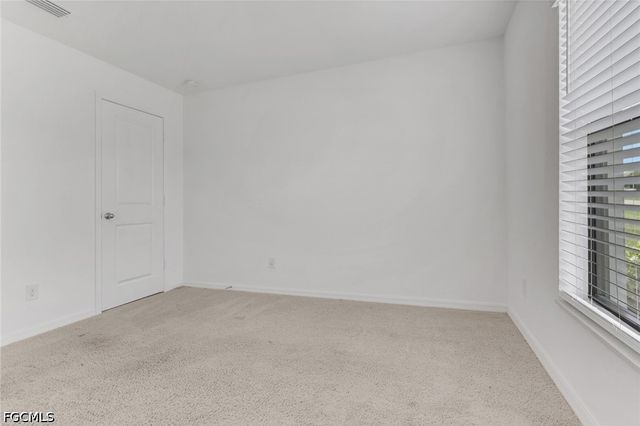 219 NW 25th TER, Cape Coral, FL 33993