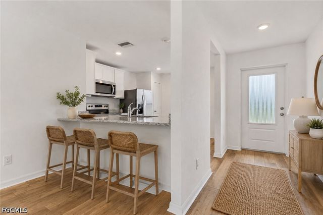 219 NW 25th TER, Cape Coral, FL 33993