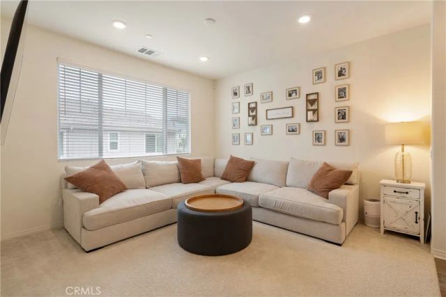 16502 Casa Grande 422, Fontana, CA 92336