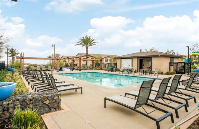 16502 Casa Grande 422, Fontana, CA 92336