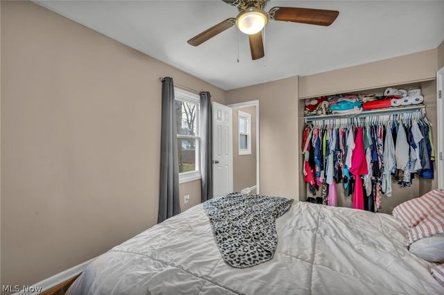 337 University Avenue, Elyria, OH 44035