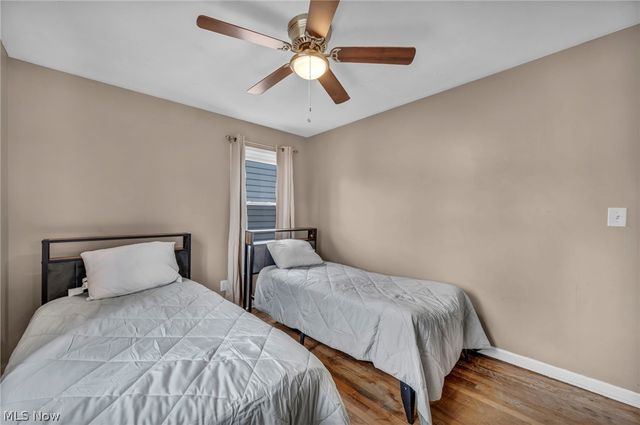 337 University Avenue, Elyria, OH 44035