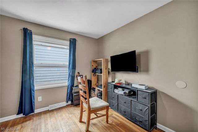 337 University Avenue, Elyria, OH 44035