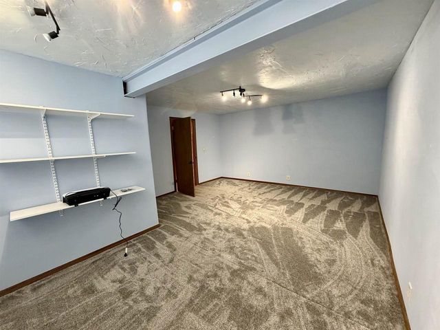 975 WHIPPOORWILL LANE, Fond Du Lac, WI 54935