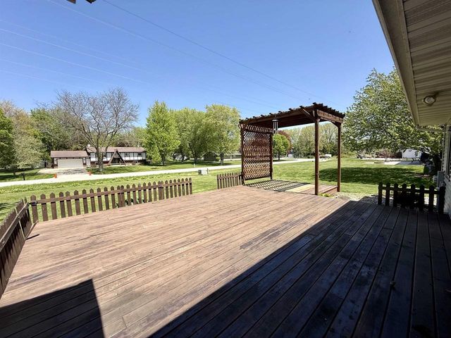 975 WHIPPOORWILL LANE, Fond Du Lac, WI 54935