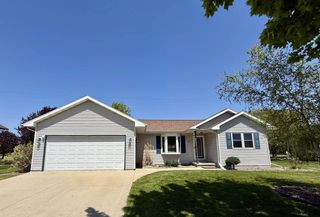 975 WHIPPOORWILL LANE, Fond Du Lac, WI 54935
