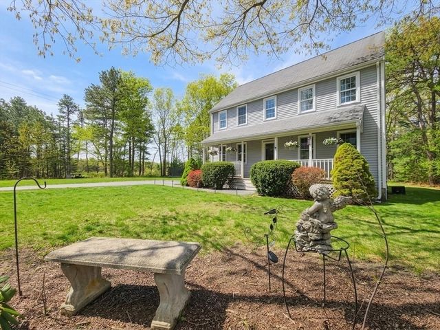 51 Jamies Path, Plymouth, MA 02360