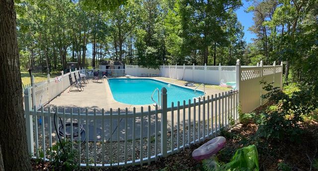 51 Jamies Path, Plymouth, MA 02360