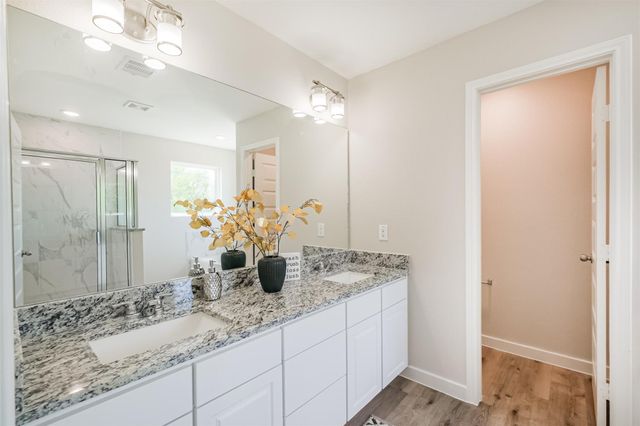 703 Majestic Eagle Court, Houston, TX 77090