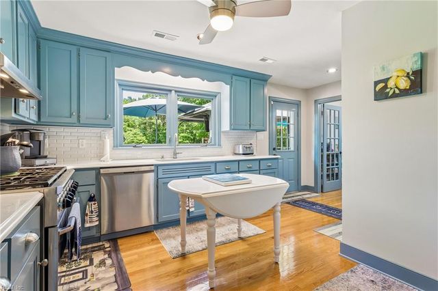 5585 Ware Neck RD, Gloucester, VA 23061