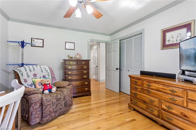 5585 Ware Neck RD, Gloucester, VA 23061