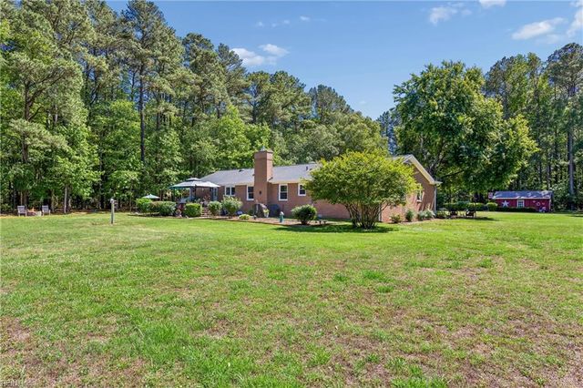 5585 Ware Neck RD, Gloucester, VA 23061