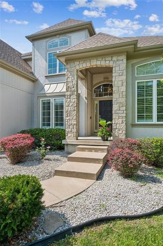 13232 Falmouth Street, Leawood, KS 66209