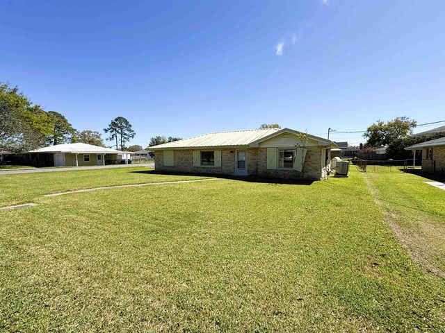 301 Julia St, Thibodaux, LA 70301